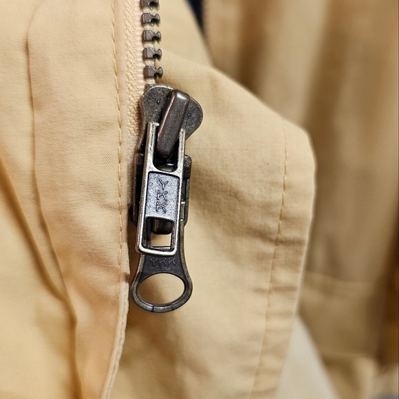 London Fog Soft Yellow Trench Coat With Detachable Hood Size Medium Pockets - Picture 12 of 14